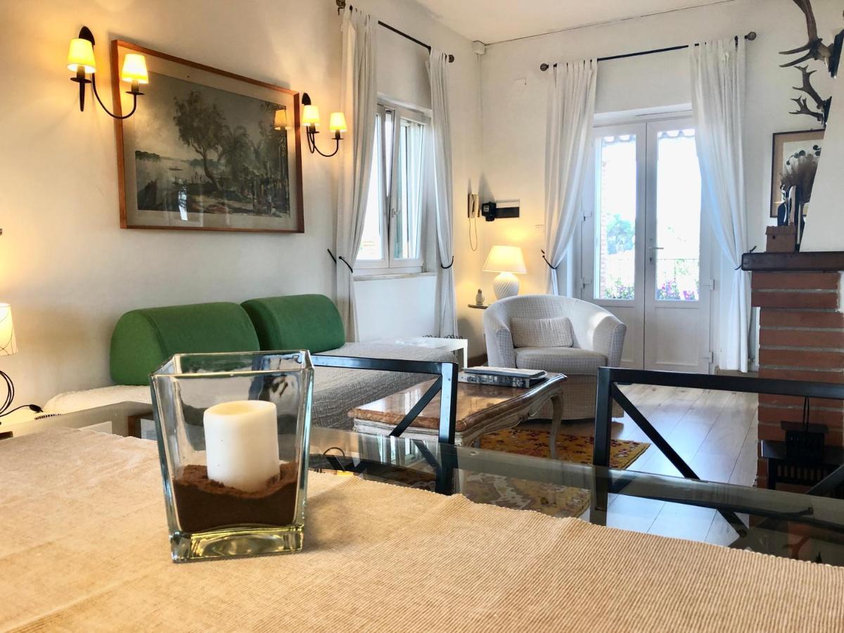 Vigna Licia Apartment Pomezia Bagian luar foto