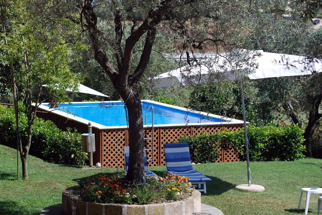 Vigna Licia Apartment Pomezia Bagian luar foto
